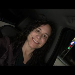 Meet your Posher, April